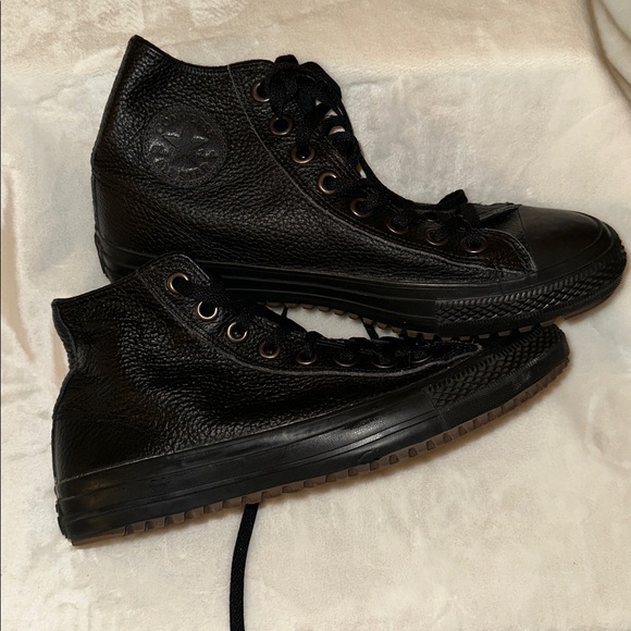 Converse All Stars Other - Black Converse High-Top Sneakers EUC